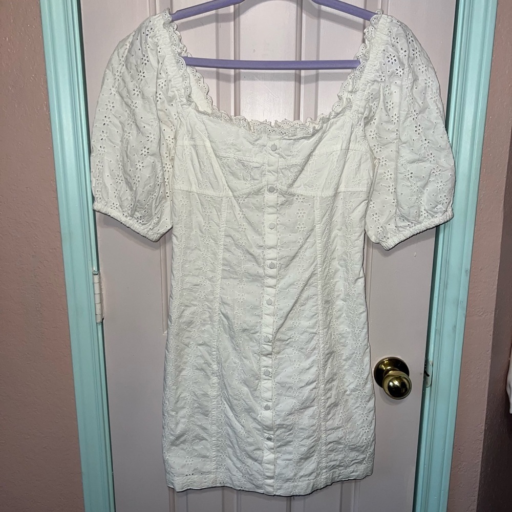 NWT GAP White Eyelet Mini Cotton Dress Small - Picture 3 of 12